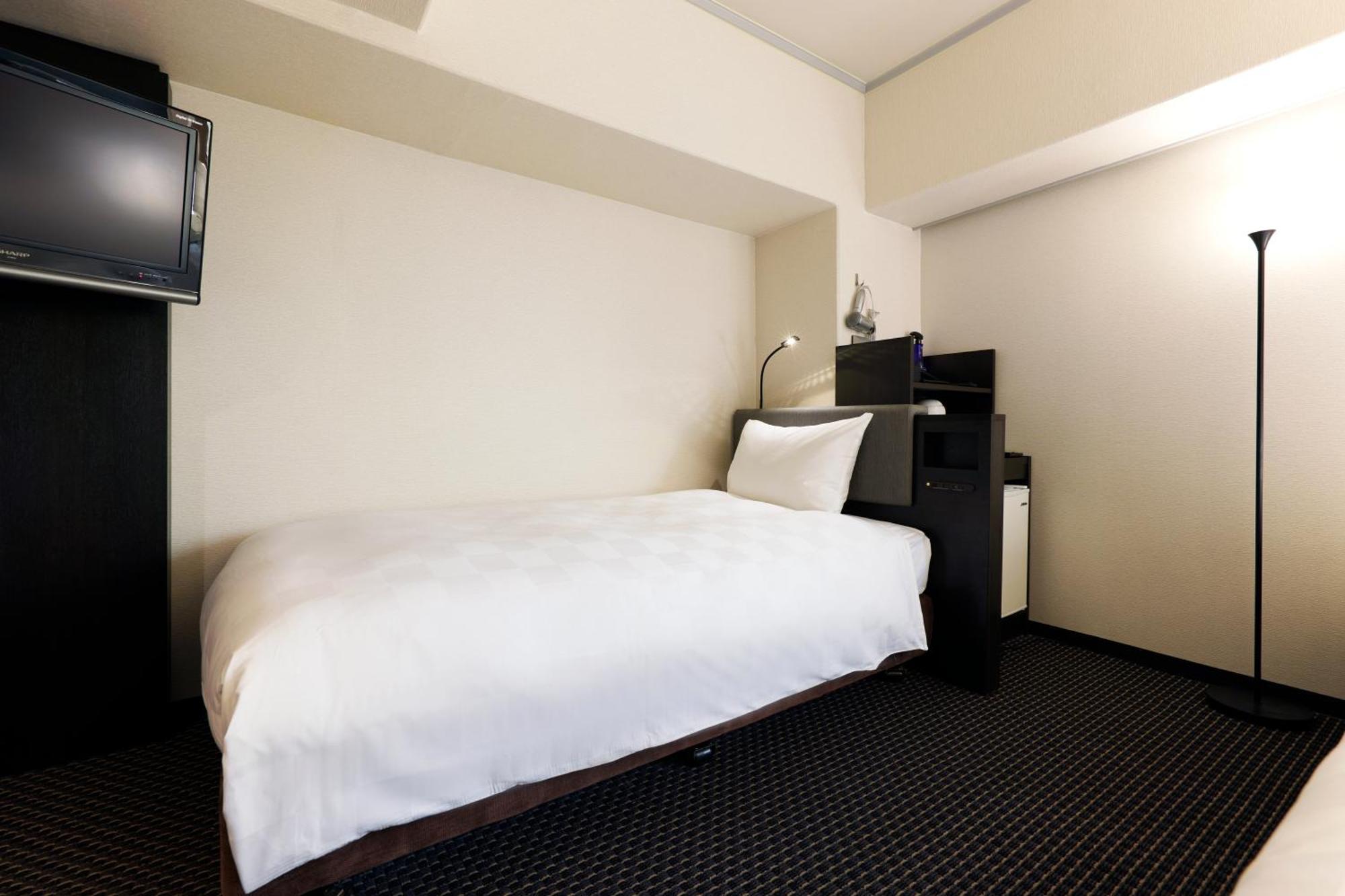 Hotel Consort Shin-Osaka Dış mekan fotoğraf
